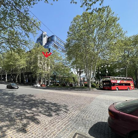 Freedom Square Apartment Τυφλίδα Εξωτερικό φωτογραφία
